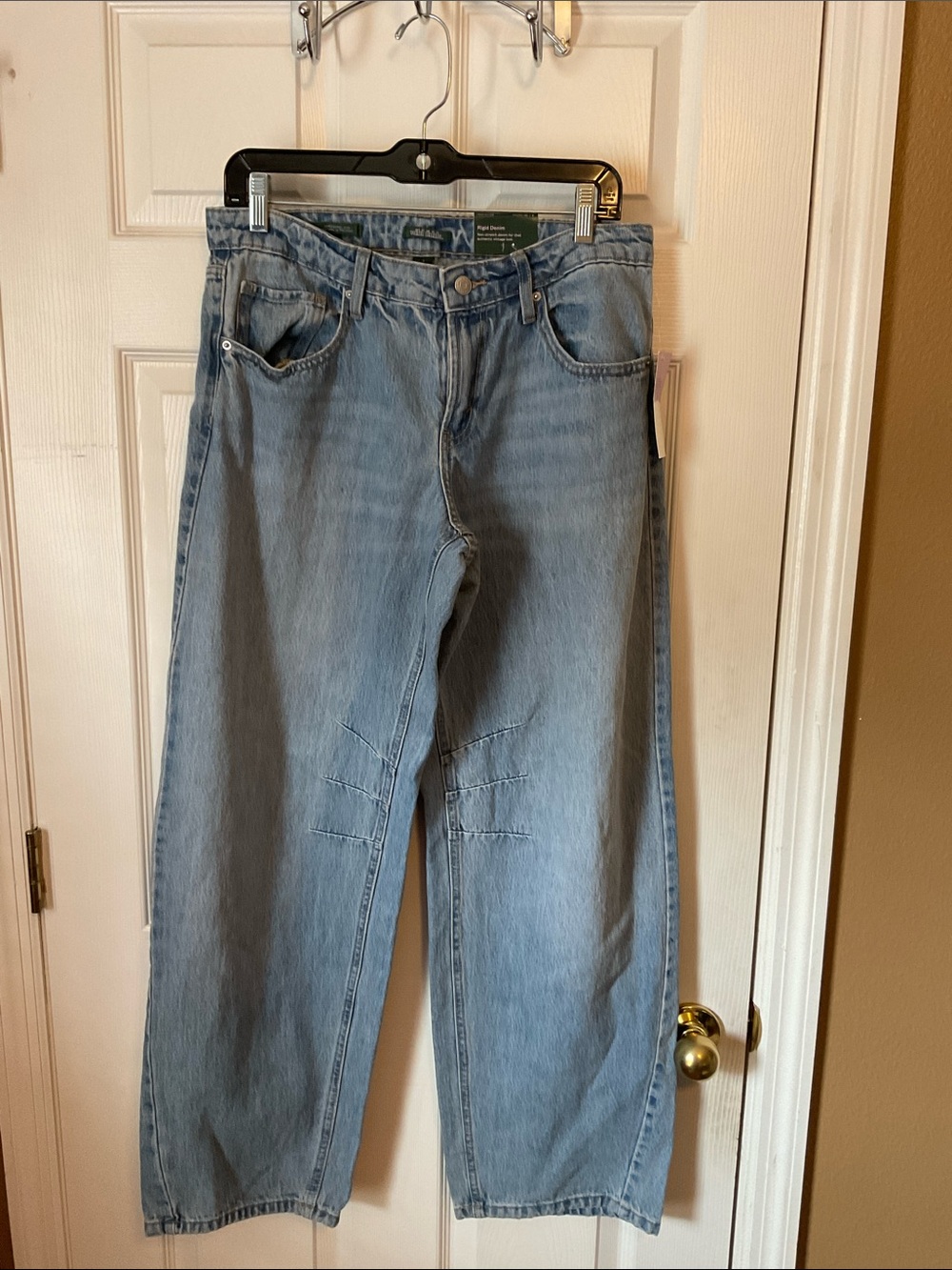 Wide Fable 100% Cotton Mid Rise Curve Barrel Medium Wash Denim Jeans Size 8 NWT